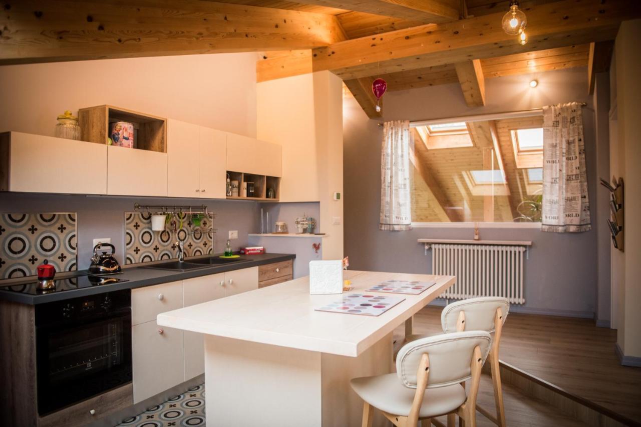 Loft 29 Mansardato Con Ampio Terrazzo Bussoleno Luaran gambar